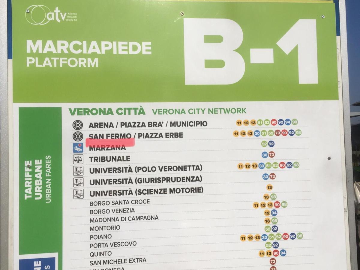 A Due Passi Da Giulietta-Casa Capuleti Apartment Verona Bagian luar foto